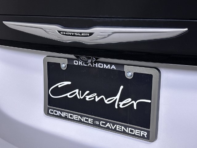 Used 2025 Chrysler Voyager LX FWD image 32