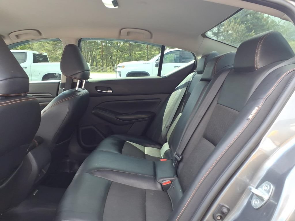 Used 2020 Nissan Altima 2.5 SR AWD/4WD image 10