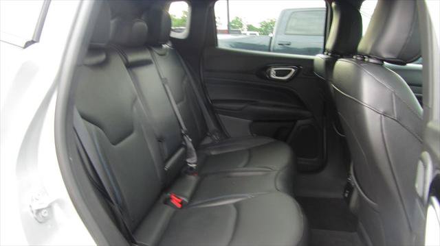 Certified 2025 Jeep Compass Limited w/ High Altitude Package AWD/4WD image 10