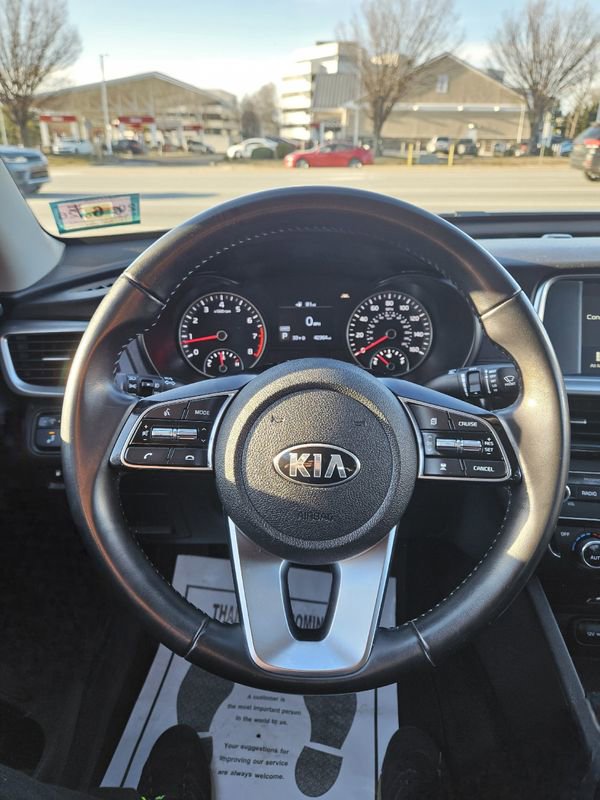 Used 2019 Kia Optima EX image 14