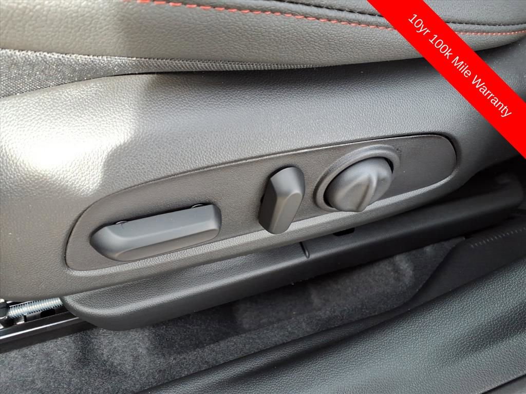 New 2026 Chevrolet Trax RS w/ Sunroof Package image 16