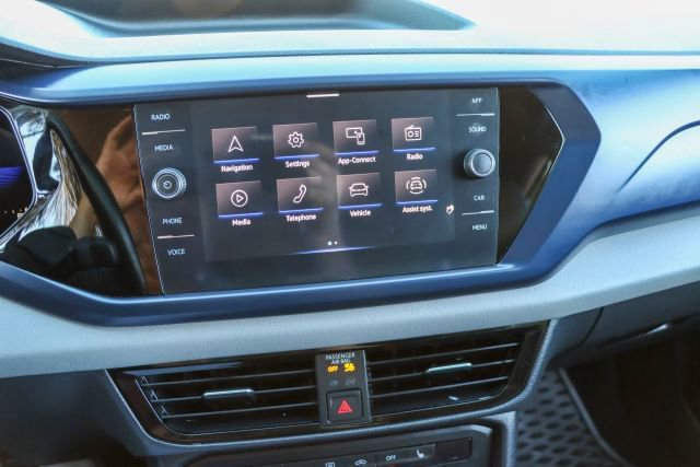 Used 2022 Volkswagen Taos SE image 43