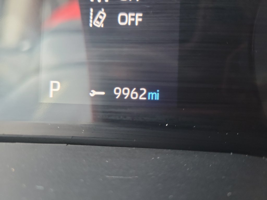 Used 2022 Toyota Sienna XLE FWD image 40
