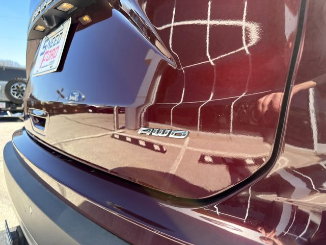 Used 2022 Ford Edge SEL w/ Convenience Package image 11