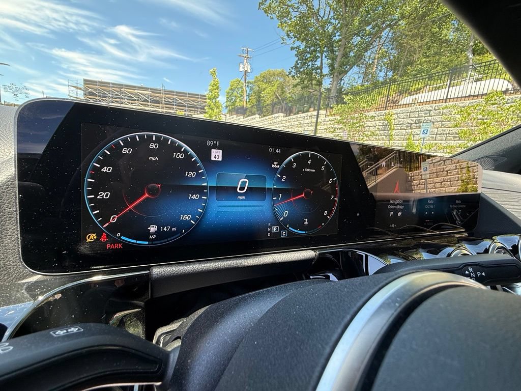 Used 2023 Mercedes-Benz GLA 250 4MATIC image 32