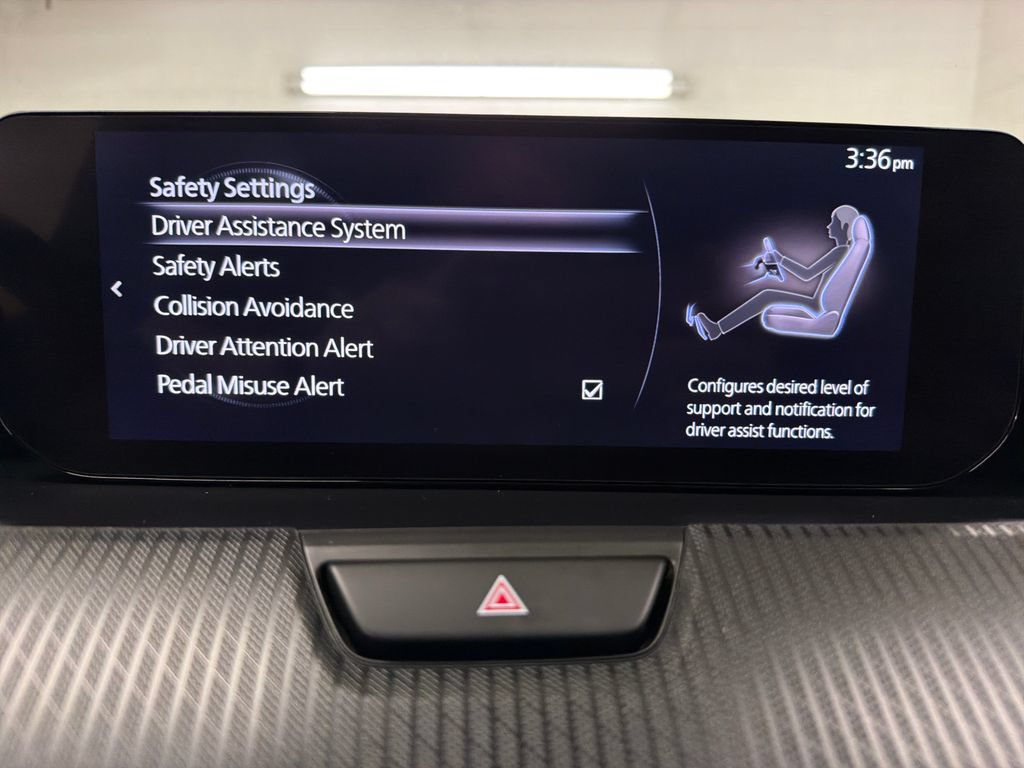 Used 2025 MAZDA CX-90 3.3 Turbo w/ Select Package AWD/4WD image 27