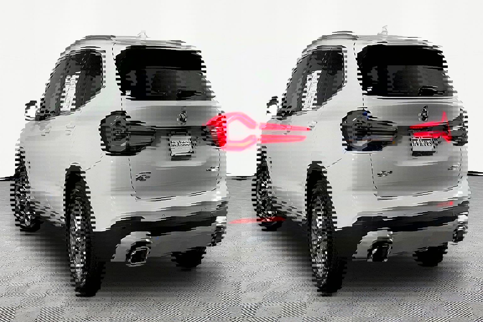 Certified 2023 BMW X3 xDrive30i w/ Premium Package image 5