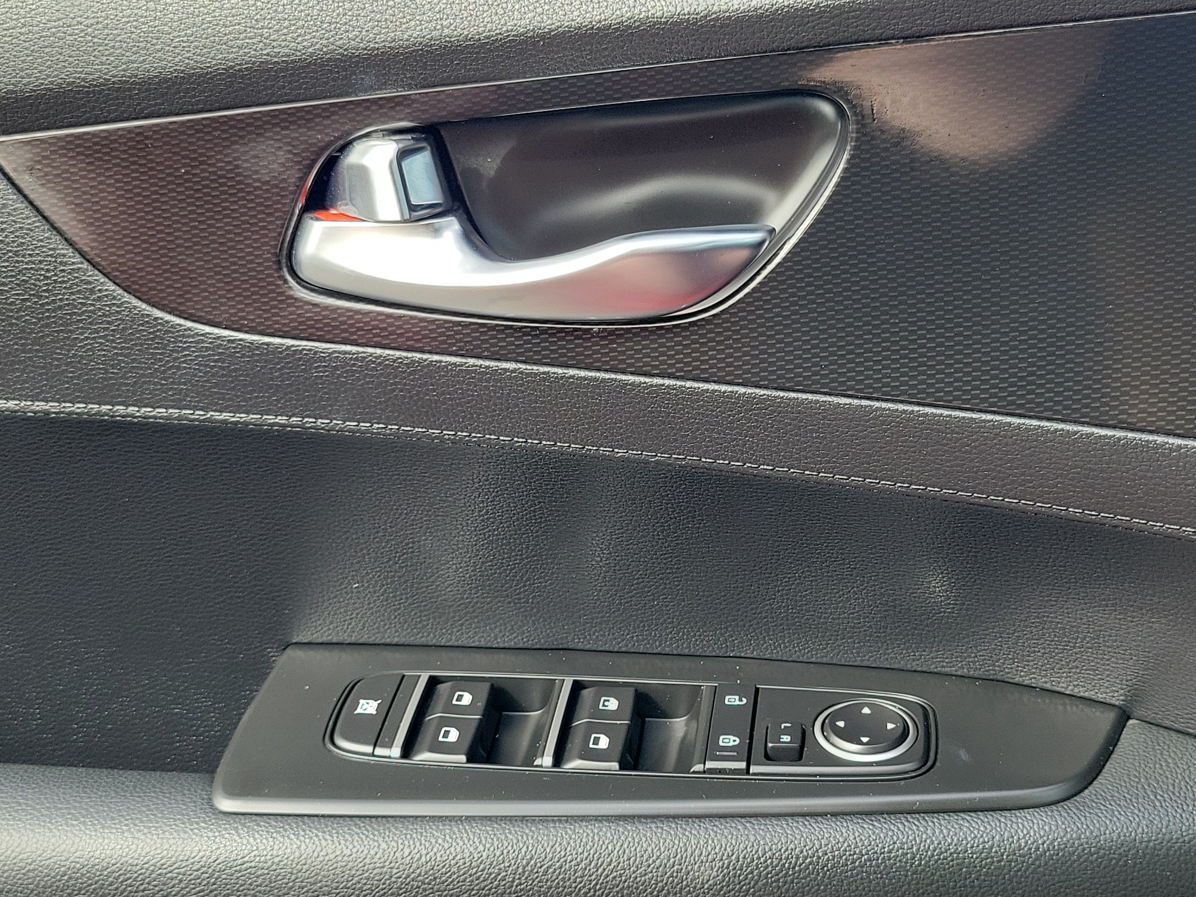 Used 2024 Kia Forte GT-Line FWD image 10