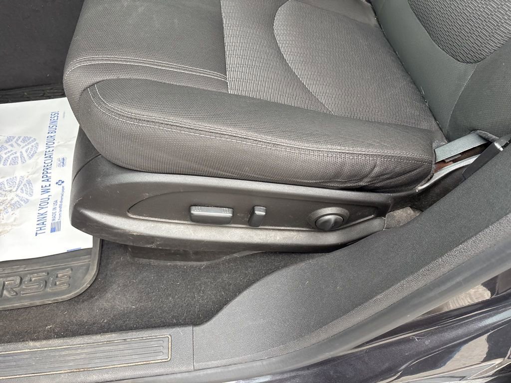 Used 2016 Chevrolet Traverse LT w/ Style and Technology Package AWD/4WD image 28