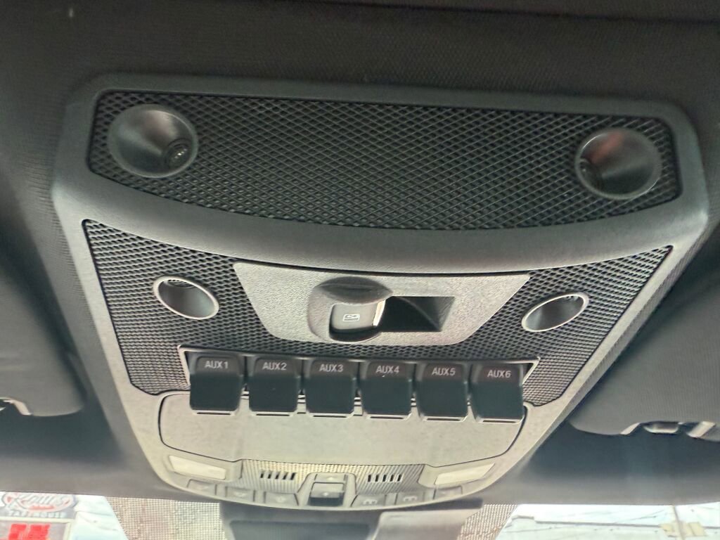 Used 2022 Ford F450 Platinum w/ FX4 Off-Road Package AWD/4WD image 24