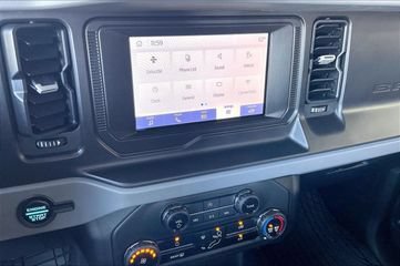 Used 2023 Ford Bronco 2-Door AWD/4WD image 21