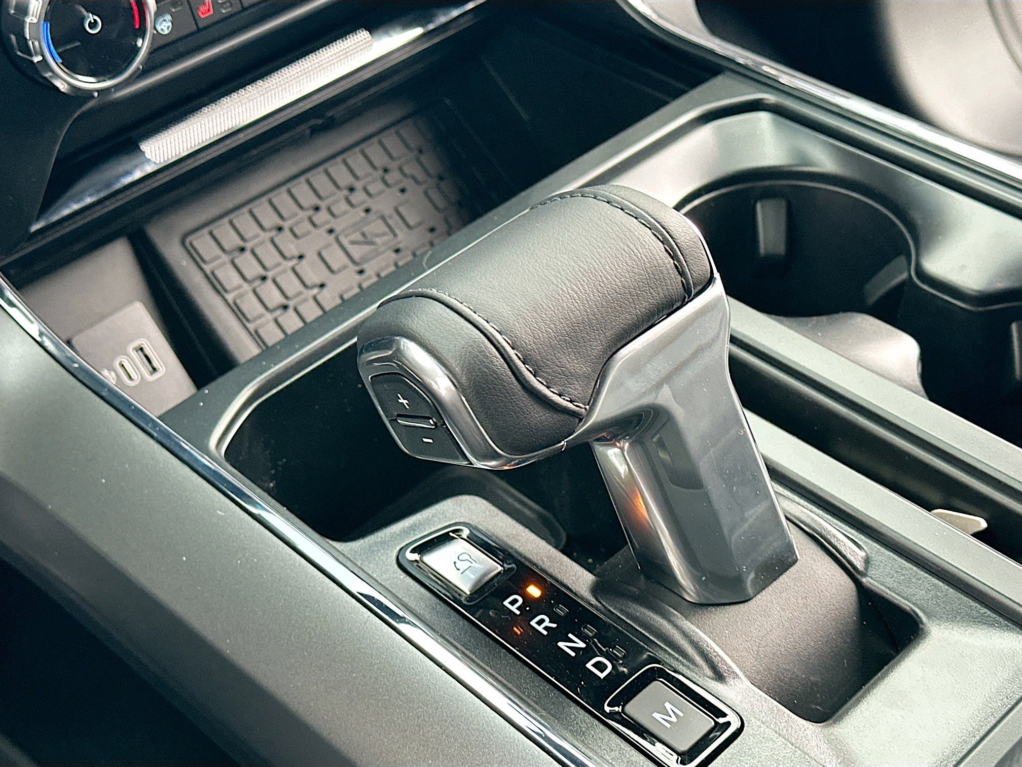New 2025 Ford F150 Lariat image 13