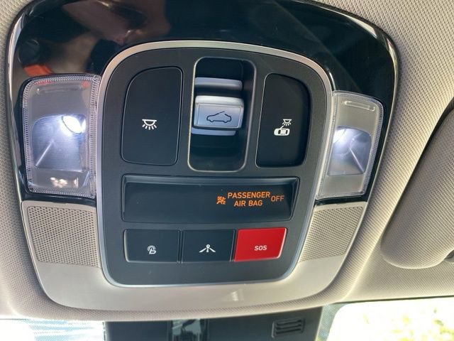 Used 2022 Hyundai Sonata Limited FWD image 34
