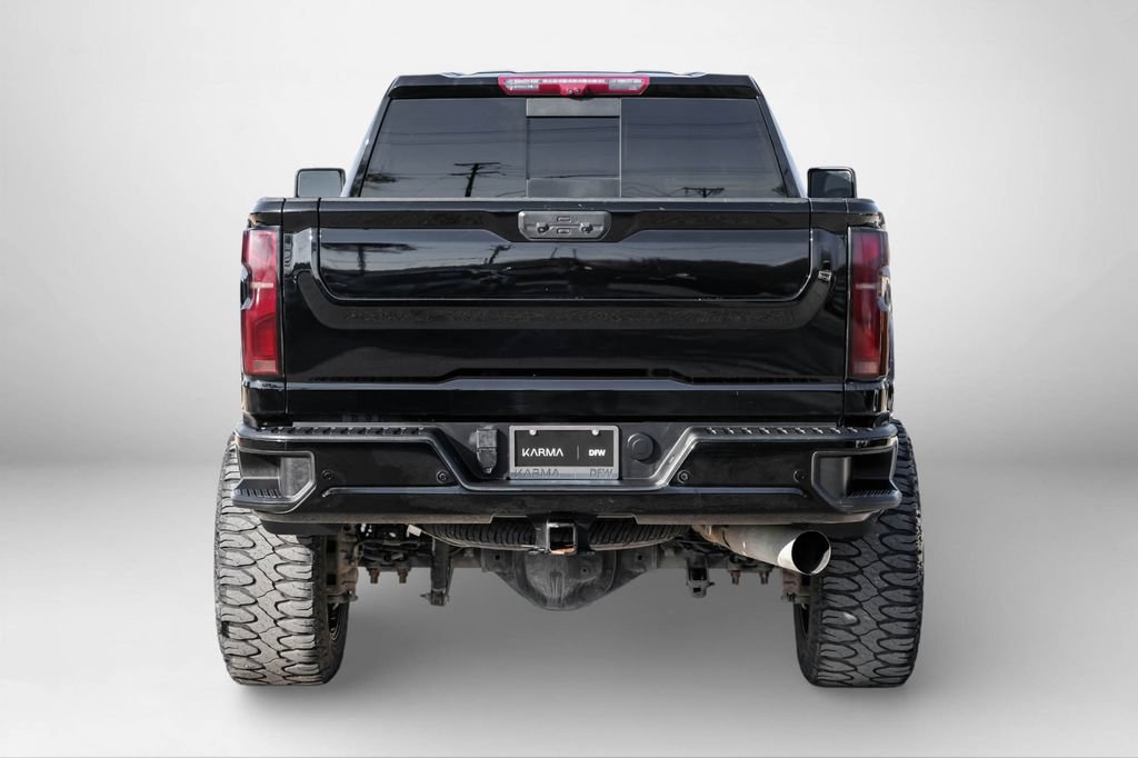 Used 2024 Chevrolet Silverado 3500 High Country w/ High Country Premium Package AWD/4WD image 7