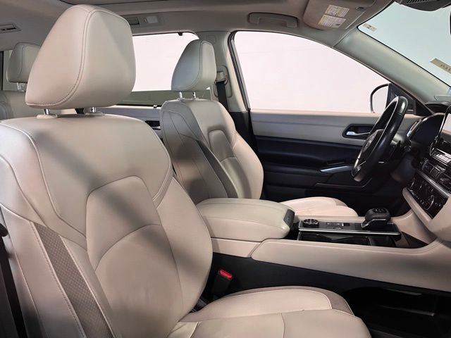 Used 2022 Nissan Pathfinder SL w/ SL Premium Package image 10