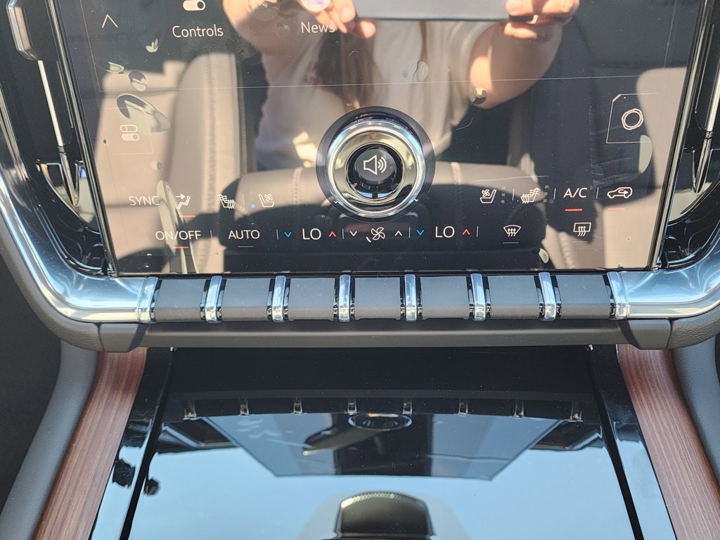 New 2026 GMC Yukon Denali image 31