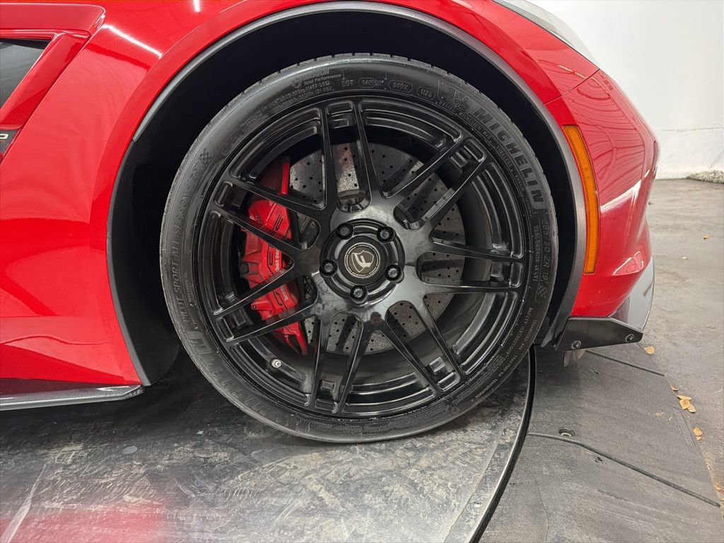Used 2017 Chevrolet Corvette Grand Sport w/ Z07 Performance Package image 9