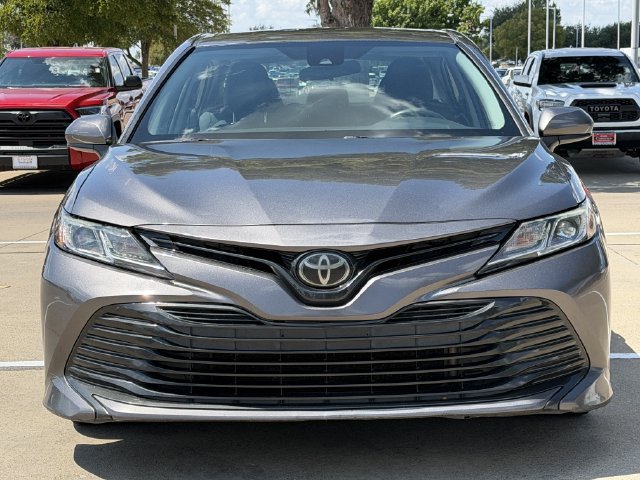 Used 2019 Toyota Camry LE FWD image 8