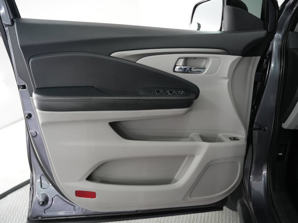 Used 2018 Honda Pilot EX-L image 44
