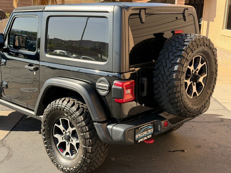 Used 2020 Jeep Wrangler Rubicon w/ Uconnect 4C Nav & Sound Group AWD/4WD image 14