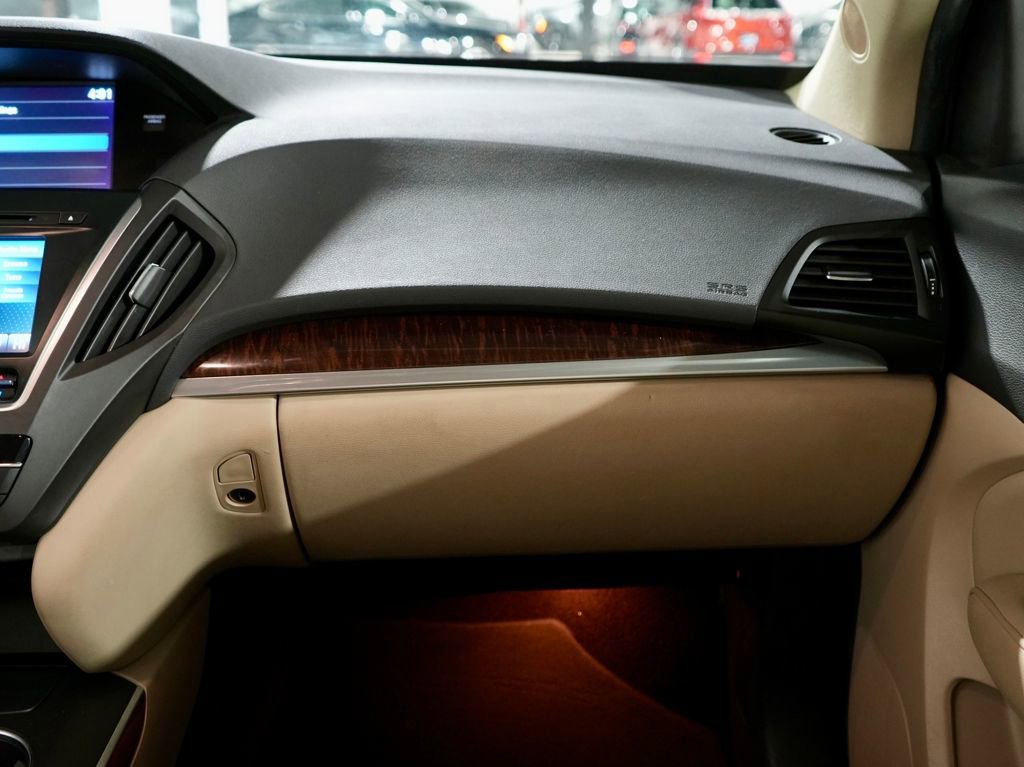 Used 2020 Acura MDX FWD image 25