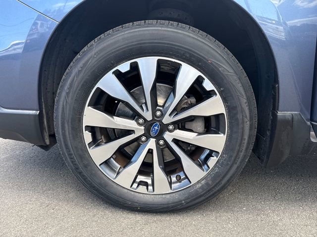 Used 2015 Subaru Outback 3.6R Limited AWD/4WD image 23