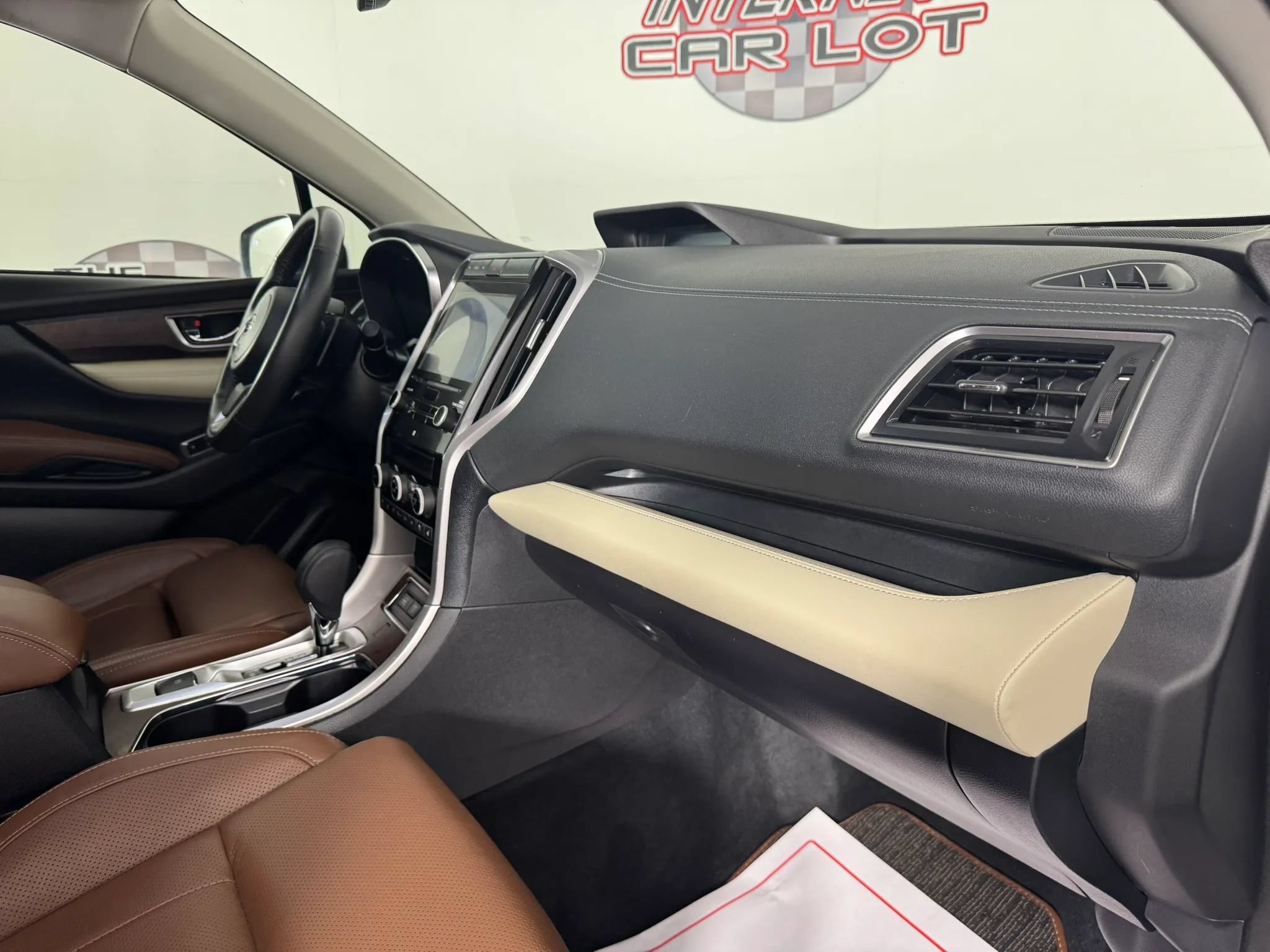 Used 2020 Subaru Ascent Touring w/ Popular Package #3 AWD/4WD image 12