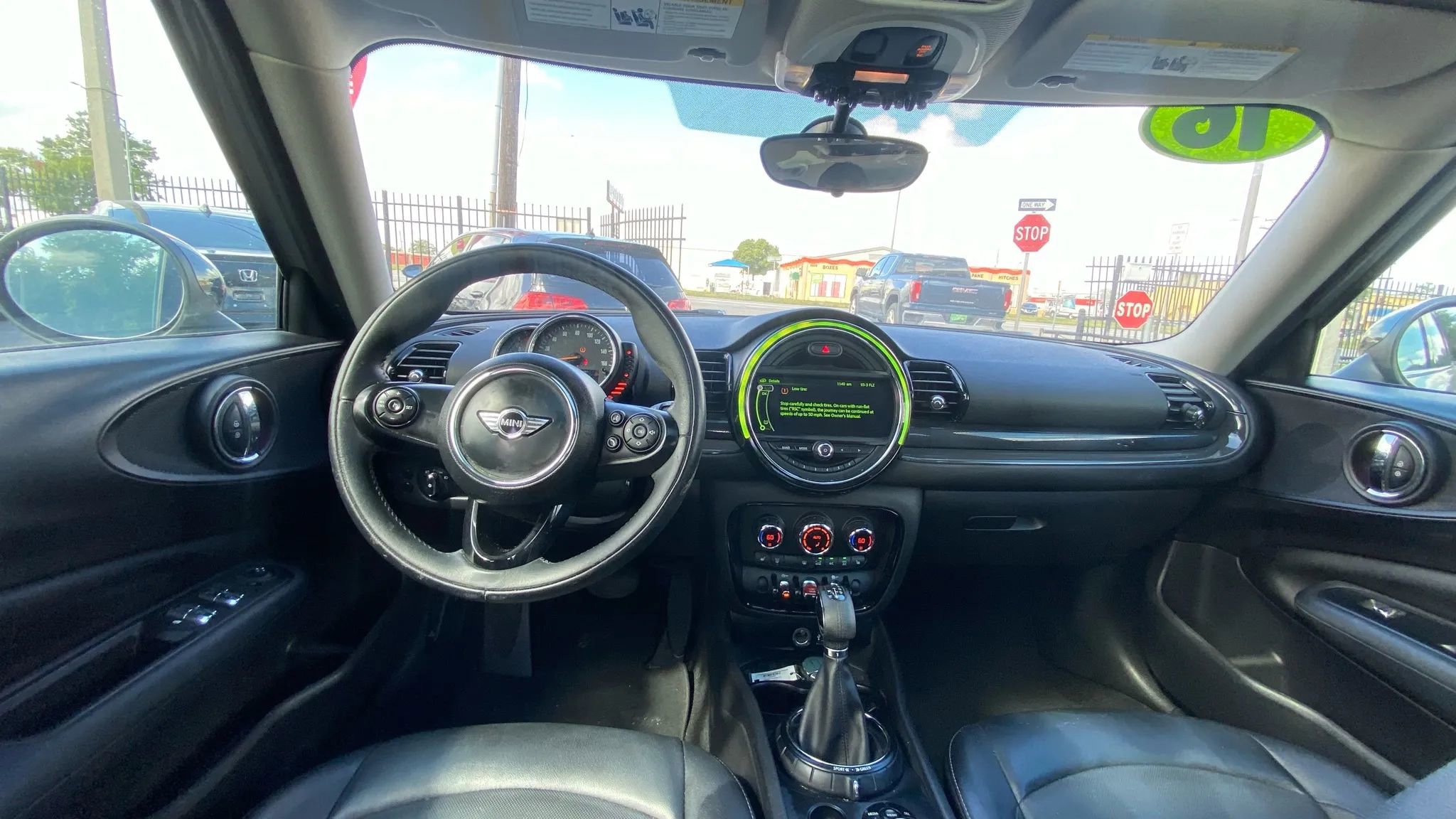 Used 2016 MINI Cooper Clubman image 12