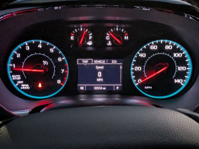 Used 2023 Chevrolet Traverse LT image 11