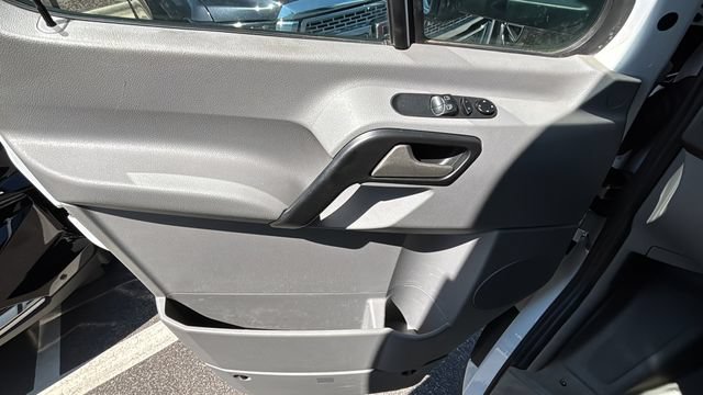 Used 2018 Mercedes-Benz Sprinter 3500 image 18