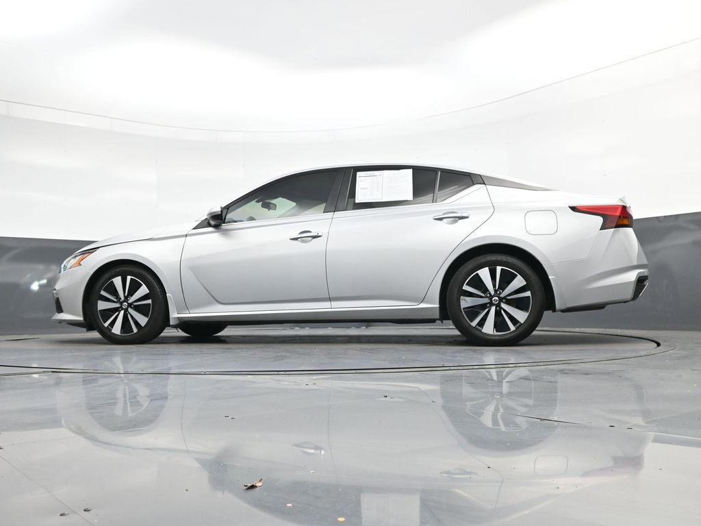 Used 2022 Nissan Altima 2.5 SV FWD image 40