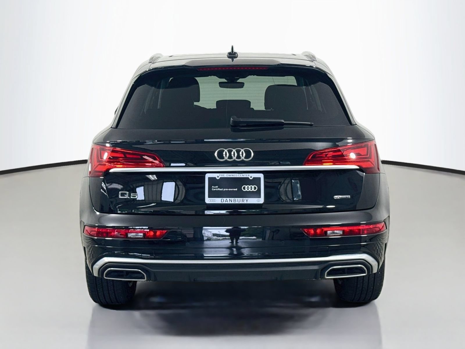 Certified 2024 Audi Q5 2.0T Premium Plus w/ Premium Plus Package AWD/4WD image 10