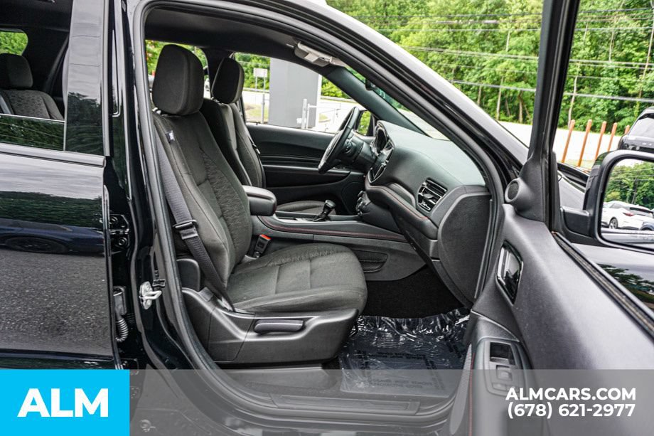Used 2025 Dodge Durango GT RWD image 26