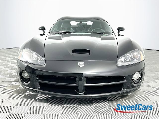 Used 2006 Dodge Viper SRT-10 image 2
