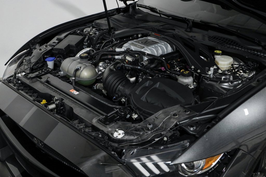 Used 2020 Ford Mustang Shelby GT500 w/ Carbon Fiber Track Pack image 37