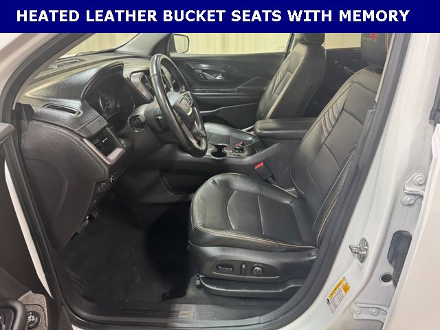 Used 2024 GMC Terrain AT4 image 14