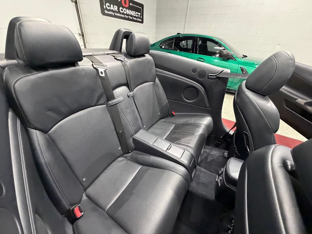 Used 2012 Lexus IS 350C w/ Luxury Pkg RWD image 29