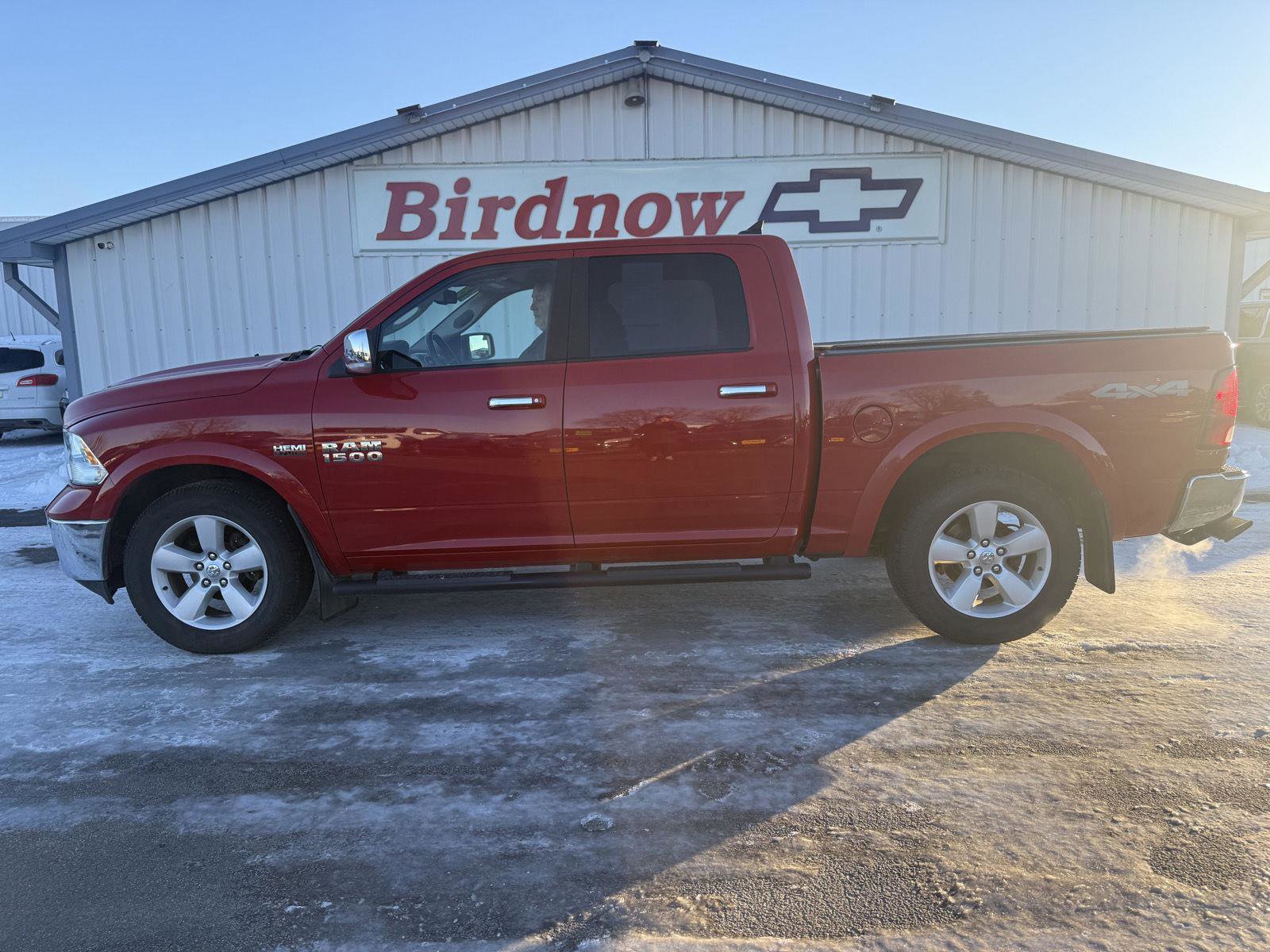 Used 2018 RAM 1500 SLT image 5
