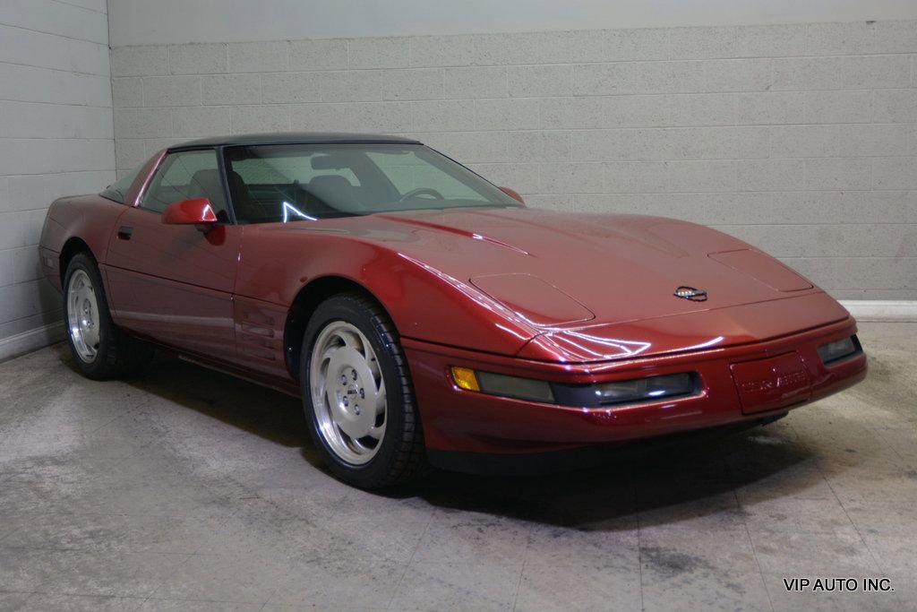 Used 1994 Chevrolet Corvette Coupe image 1