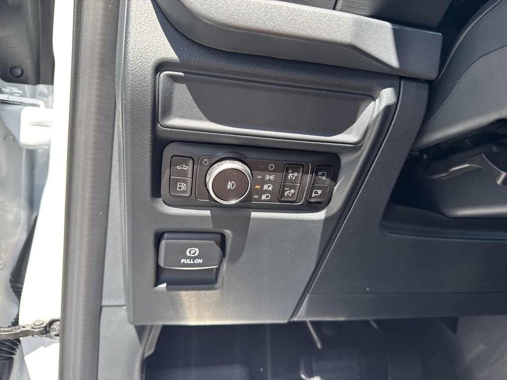 New 2025 Ford F150 XLT w/ Equipment Group 302A MID image 27