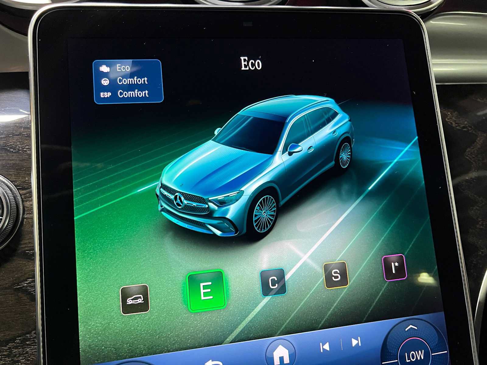 Certified 2026 Mercedes-Benz GLC 300 4MATIC image 43