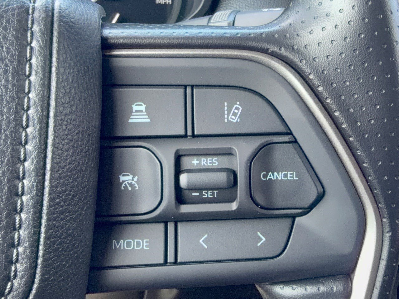 Used 2026 Toyota Tundra SR5 AWD/4WD image 19