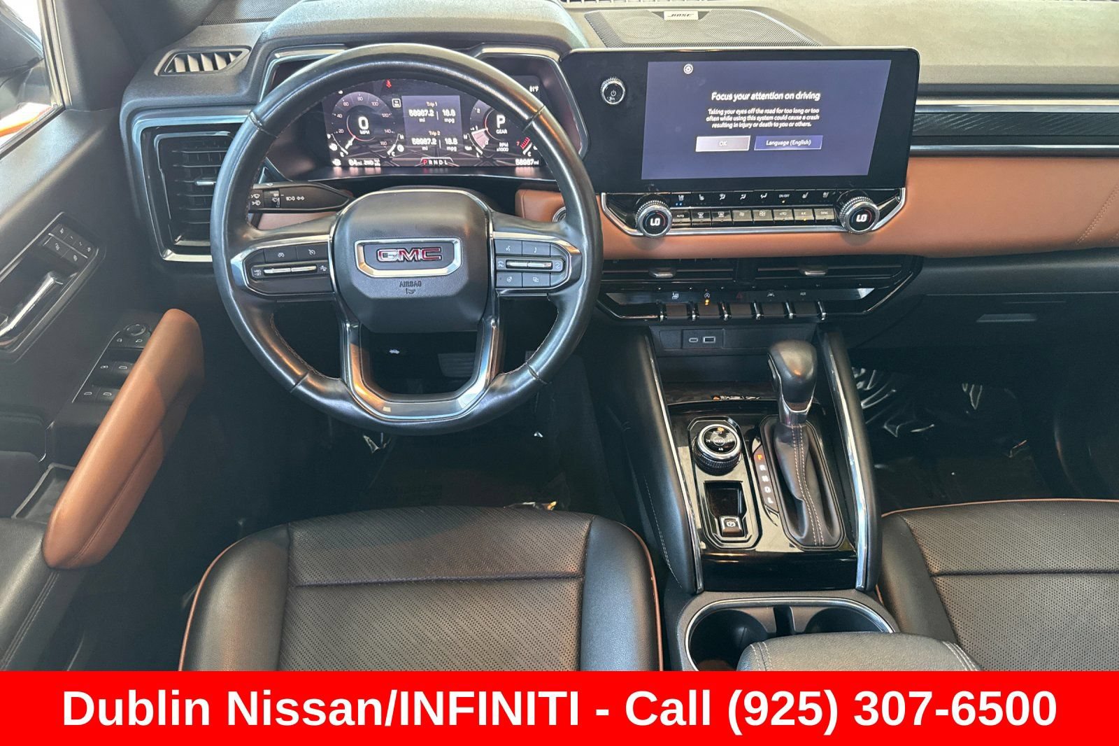 Used 2024 GMC Canyon AT4 w/ AT4 Premium Package AWD/4WD image 17