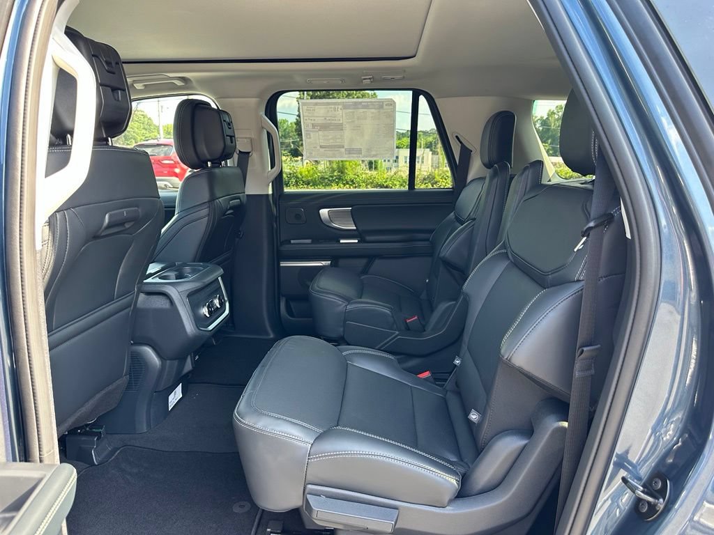 New 2027 Ford Expedition Max Platinum w/ Driver's Package AWD/4WD image 23