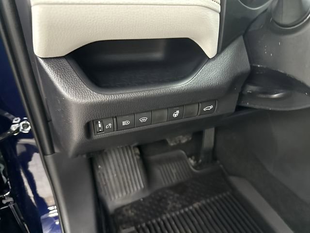 New 2025 Toyota RAV4 XLE image 17