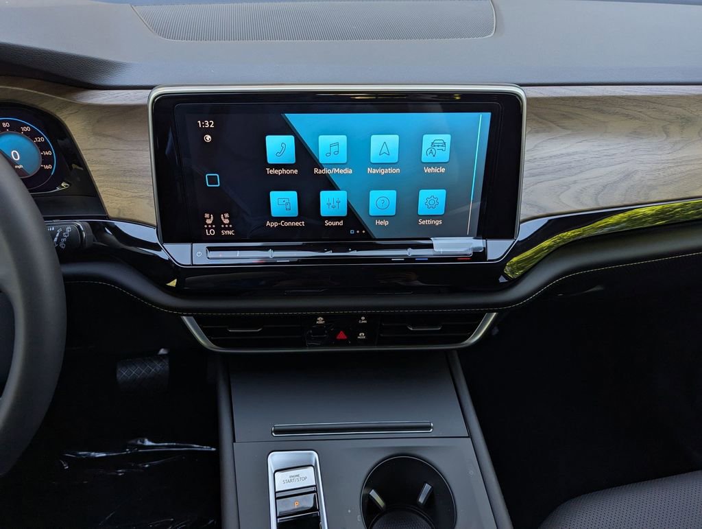 New 2026 Volkswagen Atlas SE image 11