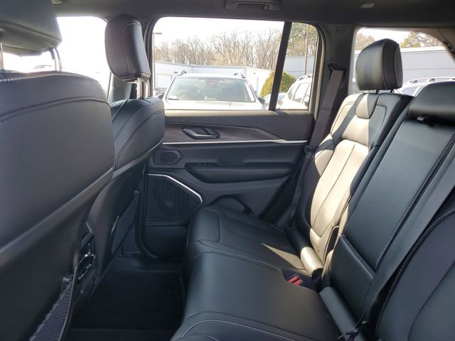 New 2026 Jeep Grand Cherokee Limited w/ Limited Altitude Package image 13