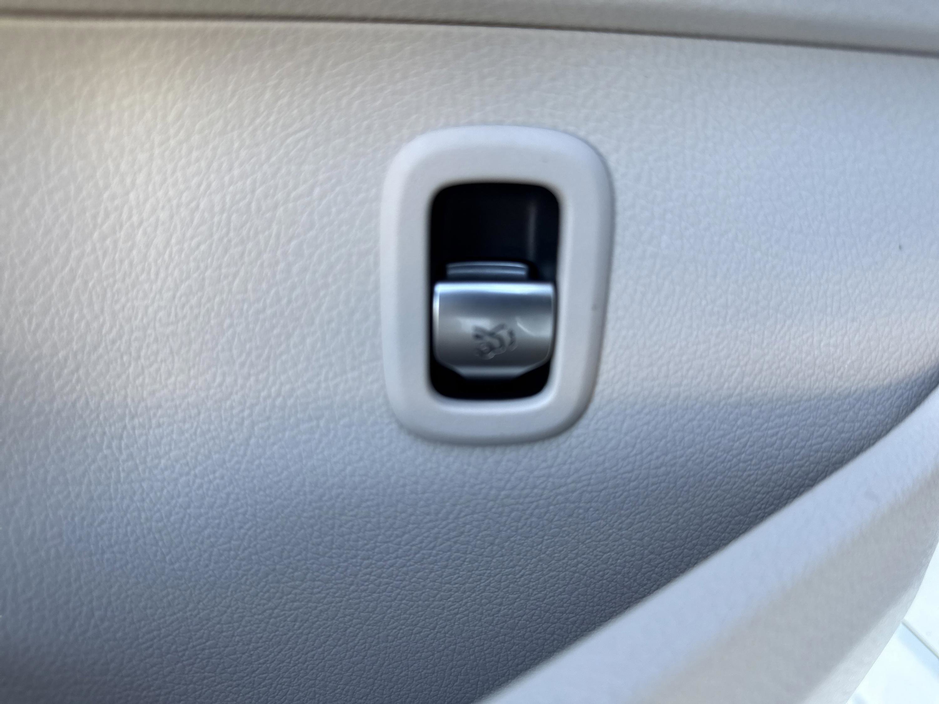 Used 2026 Mercedes-Benz C 300 Sedan image 22