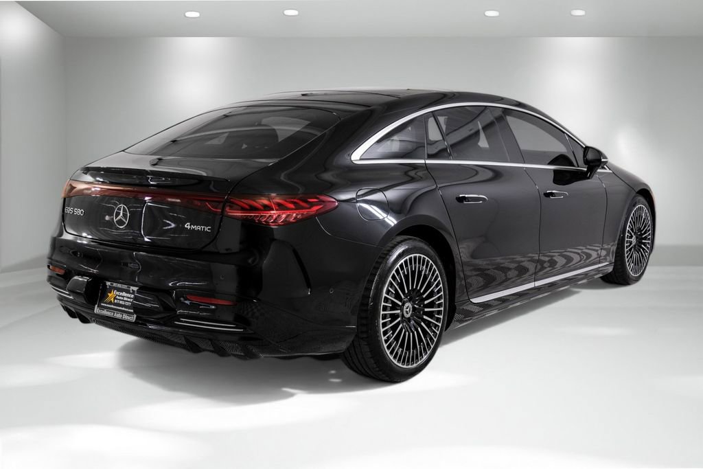 Used 2022 Mercedes-Benz EQS 580 4MATIC Sedan image 7