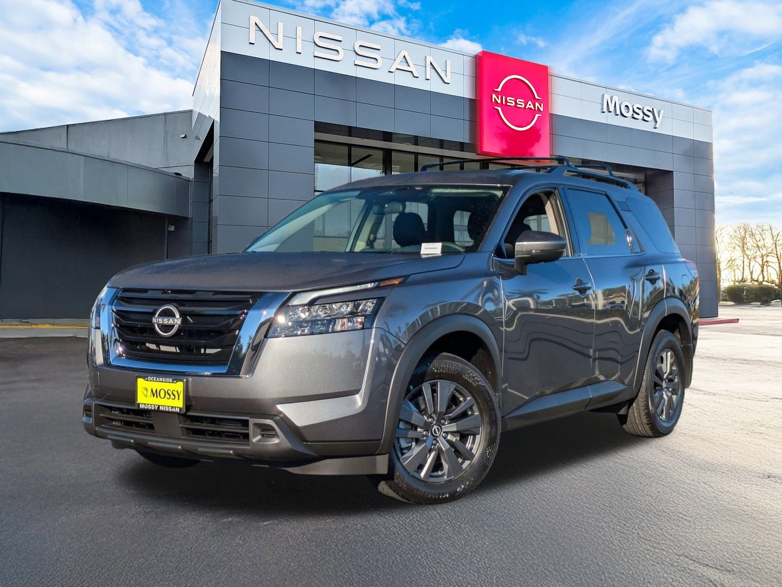 New 2025 Nissan Pathfinder SV w/ Cargo Package